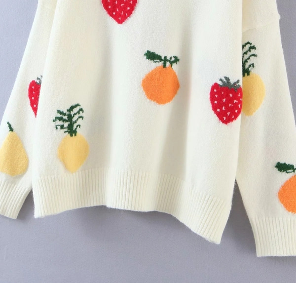 Laia mudelkampsun tikandiga