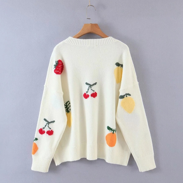 Laia mudelkampsun tikandiga