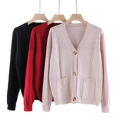 Naiste vabaaja vest - nööpide ja taskutega