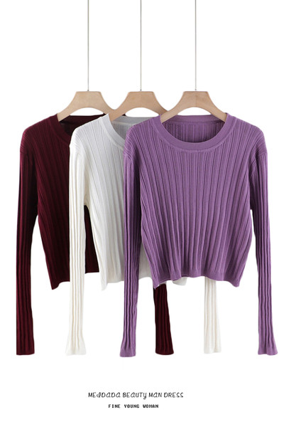 Γυναικείο πουλόβερ με στρογγυλή λαιμόκοψη Λεπτό μοντέλο