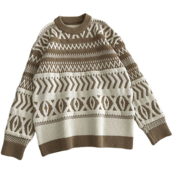 Praegune ümara kaelusega naiste kampsun