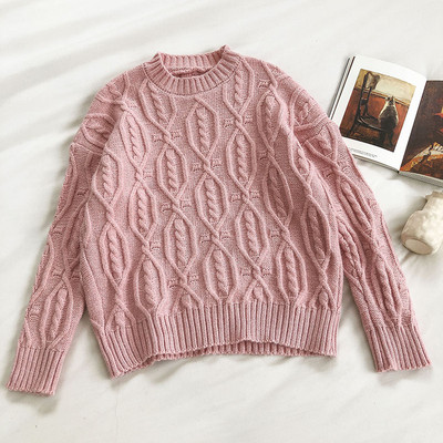 Talvine kootud ümara kaelusega naiste kampsun