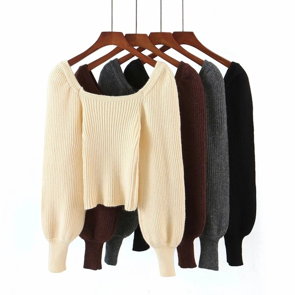 Γυναικείο πουλόβερ με ντεκολτέ και μανίκια