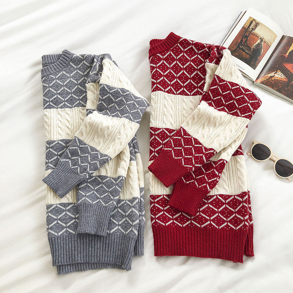 Νέο μοντέλο γυναικείο ριγέ πουλόβερ με στρογγυλή λαιμόκοψη