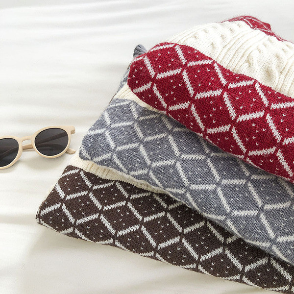 Νέο μοντέλο γυναικείο ριγέ πουλόβερ με στρογγυλή λαιμόκοψη