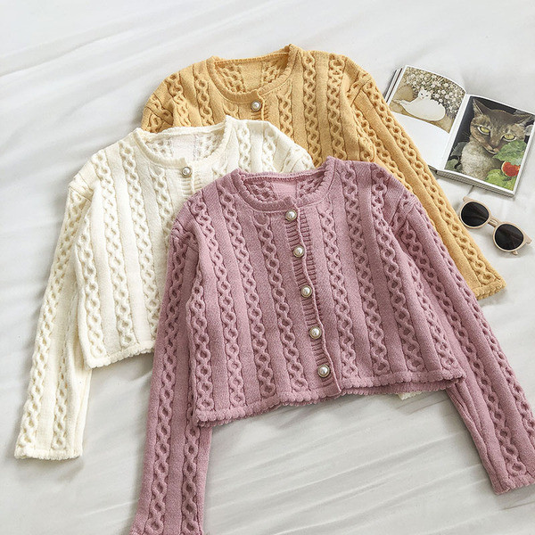 Novi model ženske vestice - sa okruglim izrezom i dugim rukavima