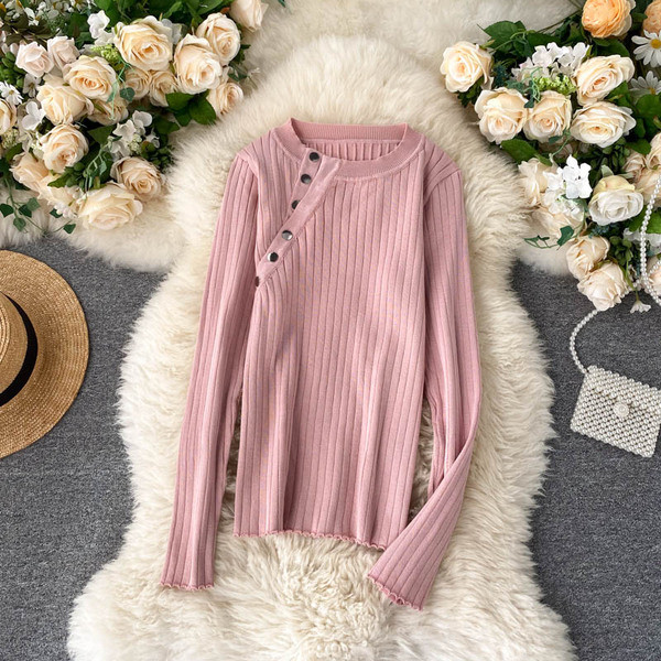 Naiste vabaaja kampsun nööpide ja ümara kaelusega