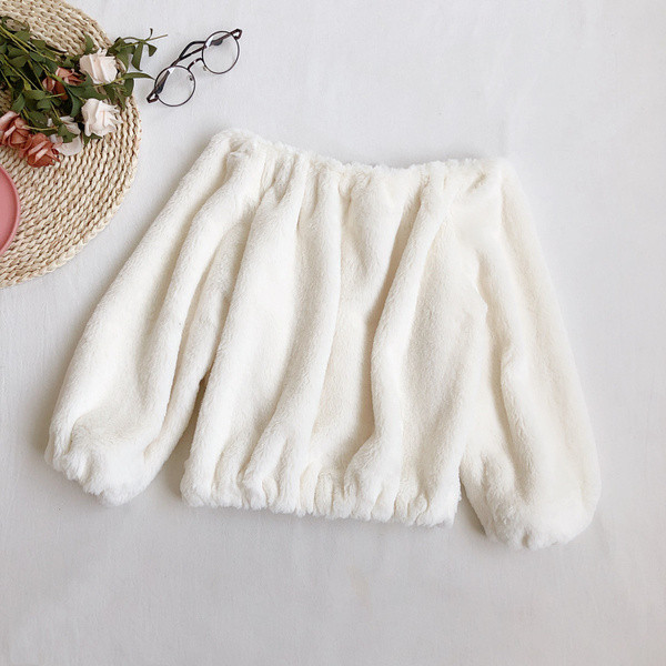 Γυναικείο πουλόβερ μοντέρνο με γυμνούς ώμους