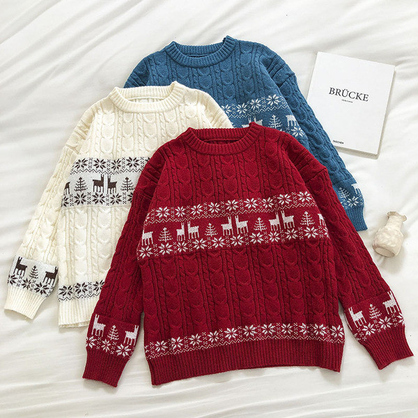 Νέο μοντέλο γυναικείο πουλόβερ με Χριστουγεννιάτικα μοτίβα  με στρογγυλή λαιμόκοψη