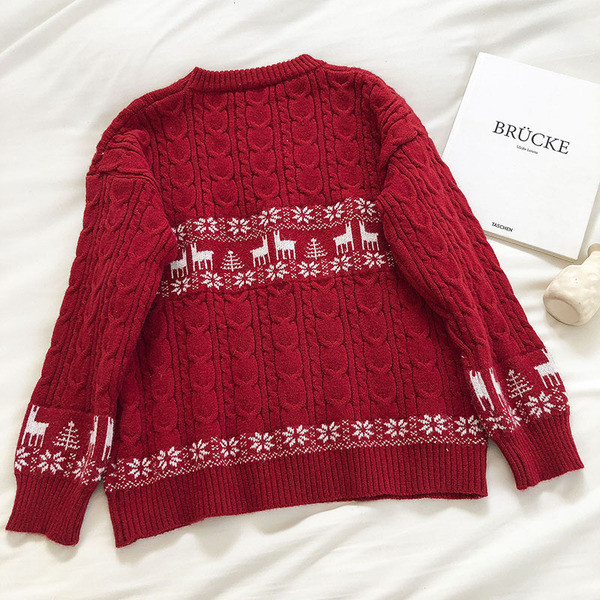 Νέο μοντέλο γυναικείο πουλόβερ με Χριστουγεννιάτικα μοτίβα  με στρογγυλή λαιμόκοψη