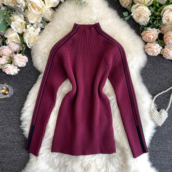 Γυναικείο πουλόβερ casual με χαμηλό γιακά