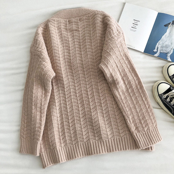 Casual γυναικείο πουλόβερ με σπιντ ντεκολτέ - φαρδύ μοντέλο
