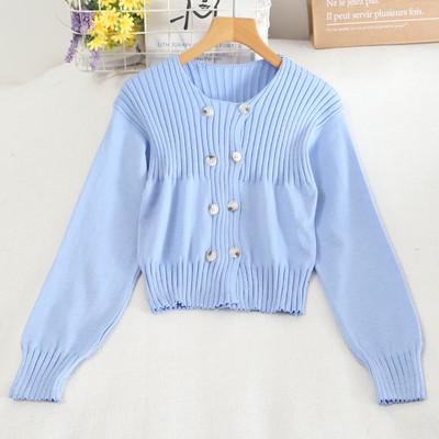 Nööpide ja ümara kaelusega naiste kampsun