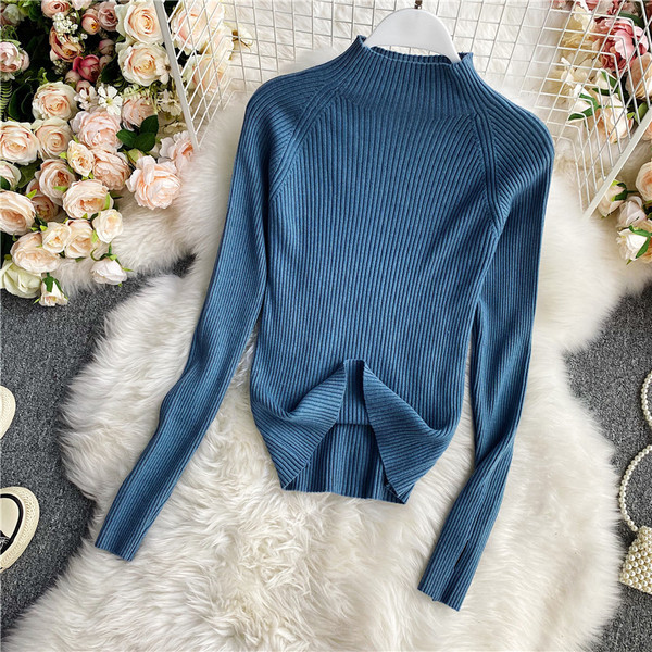 Γυναικείο λεπτό πλεκτό πουλόβερ με ψηλό γιακά και μακριά μανίκια