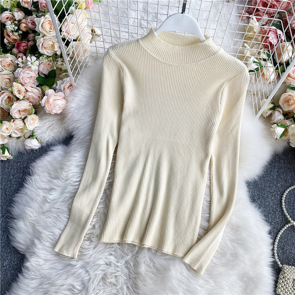 Γυναικείο λεπτό πλεκτό πουλόβερ με ψηλό γιακά και μακριά μανίκια