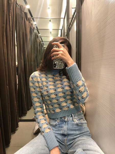 Γυναικείο πουλόβερ με χρωματιστό μοτίβο