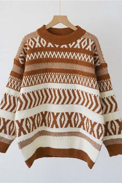 Νέο μοντέλο γυναικείο πουλόβερ με οβάλ λαιμόκοψη