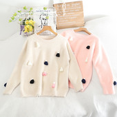 Γυναικείο πουλόβερ μοντέρνο με τρισδιάστατα στοιχεία