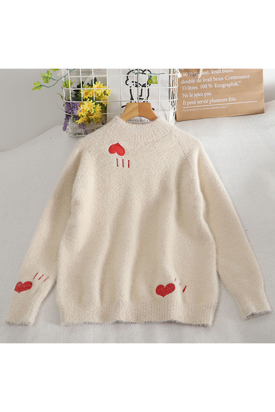 Πουλόβερ γυναικείο μοντέρνο με κεντήματα και χαμηλό γιακά