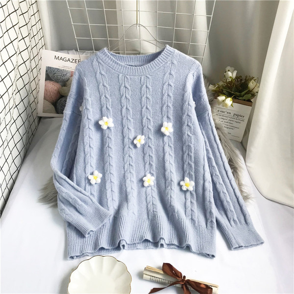 Γυναικείο πουλόβερ με οβάλ λαιμόκοψη με τρισδιάστατο μοντέλο -φαρδύ μοντέλο