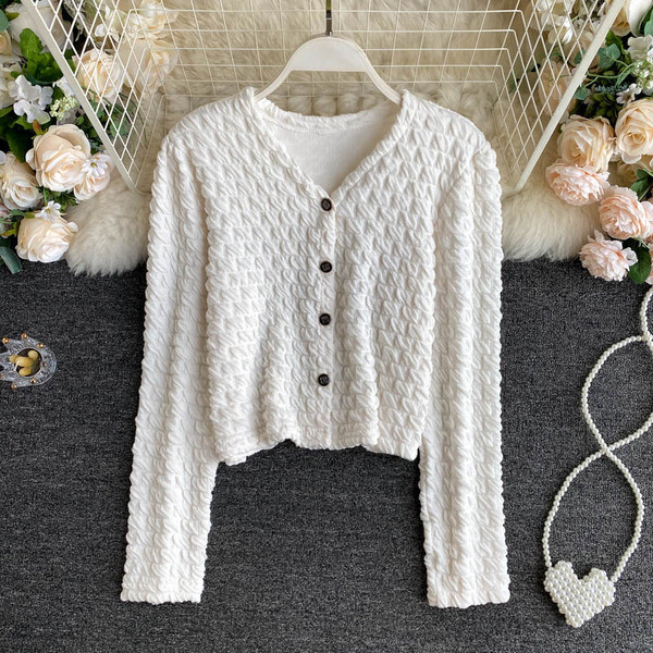 Γυναικεία ζακέτα με κουμπιά και μακριά μανίκια