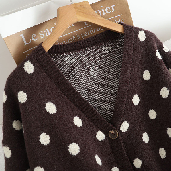 Igapäevane täppide ja nööpidega naiste kardigan