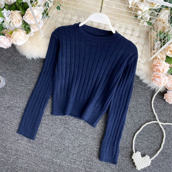 Ümmarguse kaelusega ja pikkade varrukatega vabaaja naiste kampsun