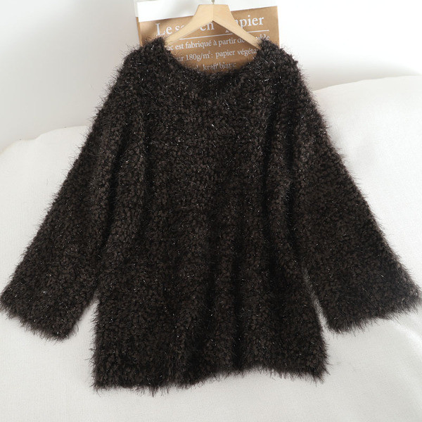 Naiste sulekampsun pikkade varrukate ja spitsikaelusega