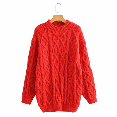 Dugi zimski pulover s ovalnim izrezom