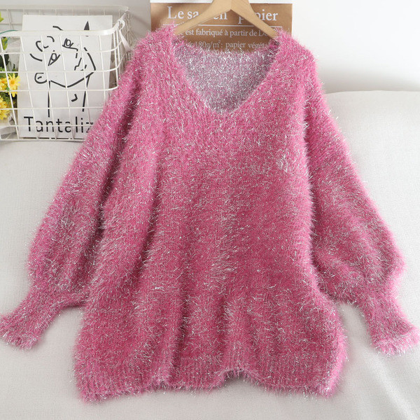 Γυναικείο πουλόβερ με λαιμόκοψη και μακριά μανίκια