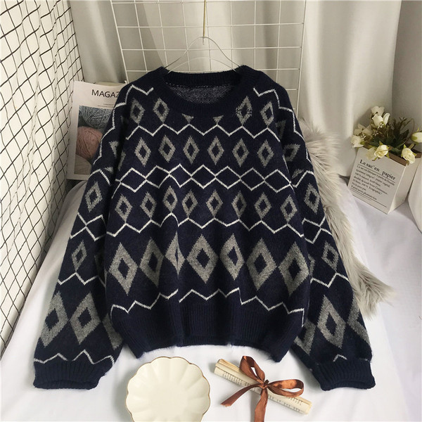 Casual γυναικείο πουλόβερ με στρογγυλή λαιμόκοψη και μοτίβο