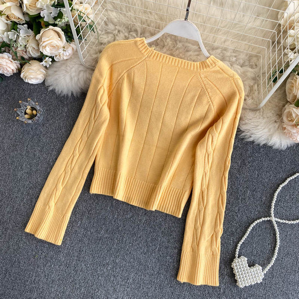 Γυναικείο casual πουλόβερ με οβάλ ντεκολτέ