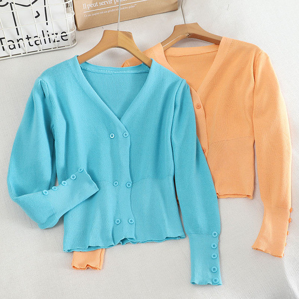 Uue mudeli nööpide ja V-kaelusega naiste kardigan