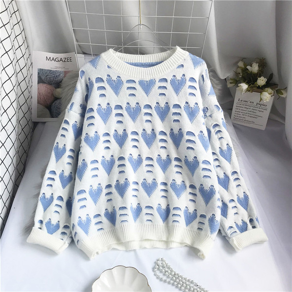 Casual γυναικείο πουλόβερ με τύπωμα καρδιές με στρογγυλή λαιμόκοψη