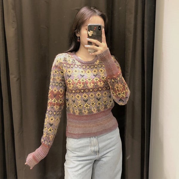 Κοντομάνικο πουλόβερ με χρωματιστό μοτίβο