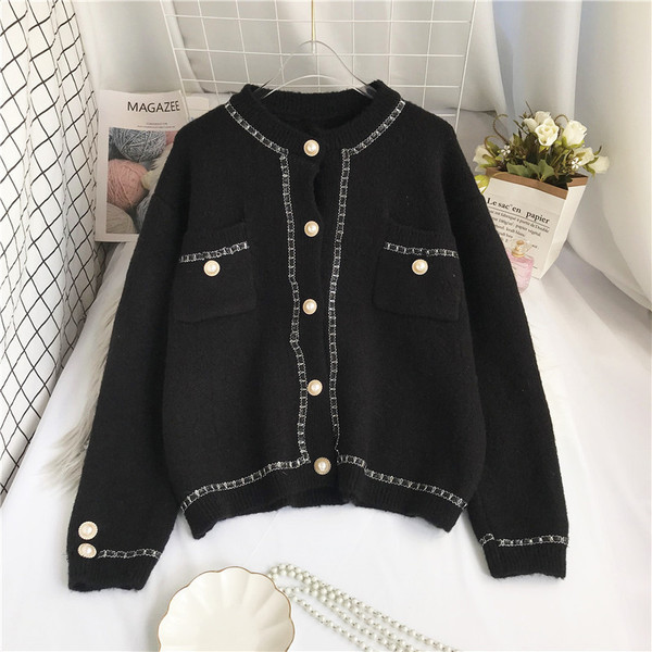 Novi model ženskog kardigana sa džepom i gumbima