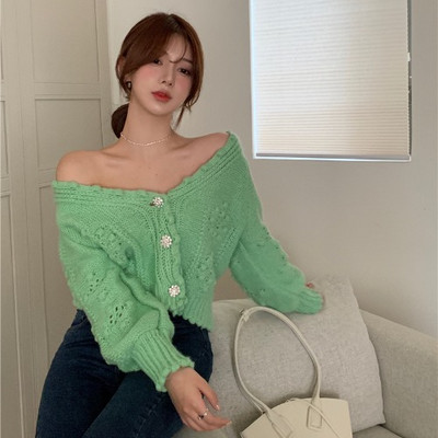 Γυναικεία καθημερινή ζακέτα με φαρδιά μανίκια και κουμπιά