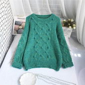 Naiste kampsun - ümara kaelusega ja pikkade varrukatega