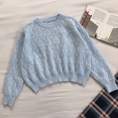 Lai ümara kaelusega kootud naiste kampsuni mudel