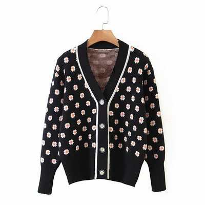 Γυναικεία ζακέτα με λουλουδάτο μοτίβο