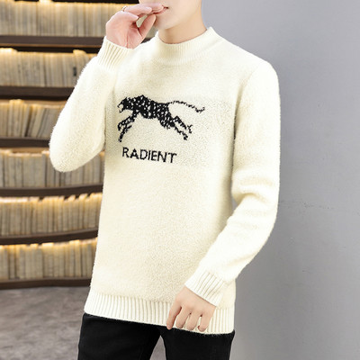 Ανδρικό πουλόβερ μοντέρνο με ψηλό γιακά και κέντημα