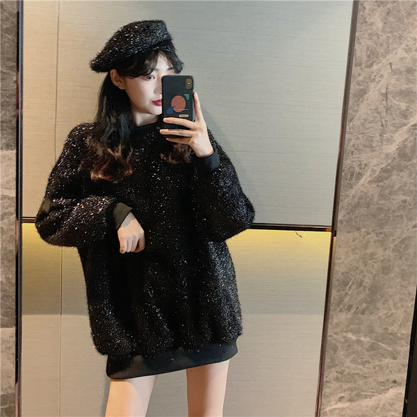 Γυναικείο casual μακρύ πουλόβερ με οβάλ λαιμόκοψη και λαμπερό εφέ