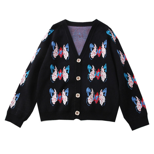 Γυναικεία μαύρη ζακέτα με κουμπιά και λαιμόκοψη