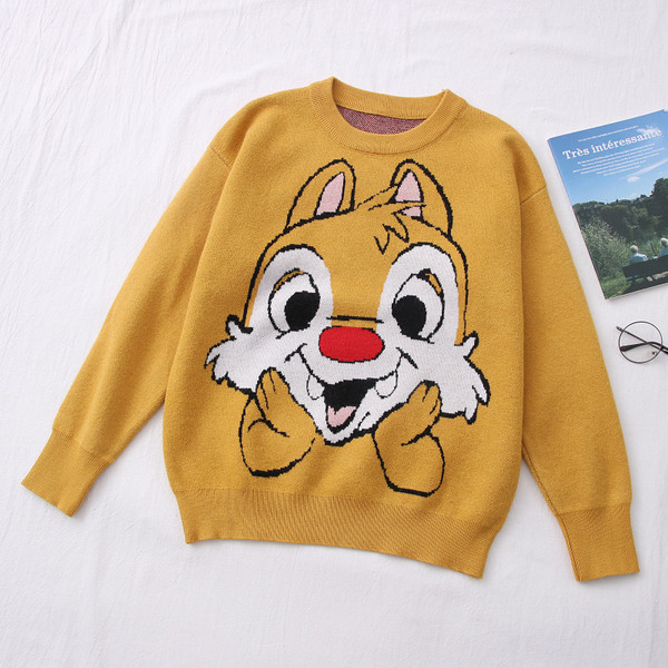 Νέο μοντέλο γυναικείο πουλόβερ με κεντήματα και στρογγυλή λαιμόκοψη