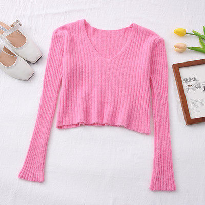 Šareni ženski pulover s dugim rukavima i špic izrezom