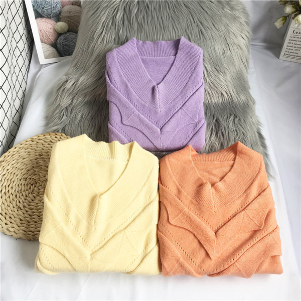 Νέο μοντέλο πλεκτό γυναικείο πουλόβερ με λαιμόκοψη και βολάν