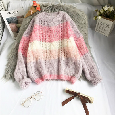 Μοντέρνο γυναικείο πουλόβερ με στρογγυλή λαιμόκοψη