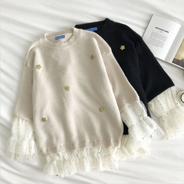 Μακρύ γυναικείο πουλόβερ με τούλι και κεντήματα αστέρι