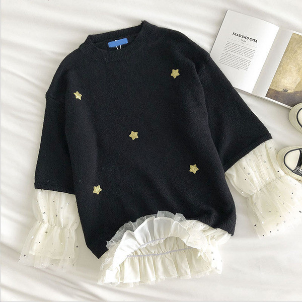 Μακρύ γυναικείο πουλόβερ με τούλι και κεντήματα αστέρι