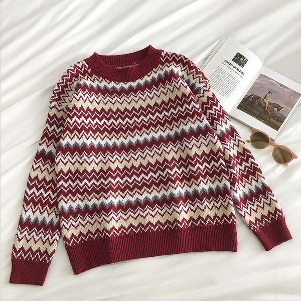 Casual γυναικείο πουλόβερ με οβάλ λαιμόκοψη και μακριά μανίκια